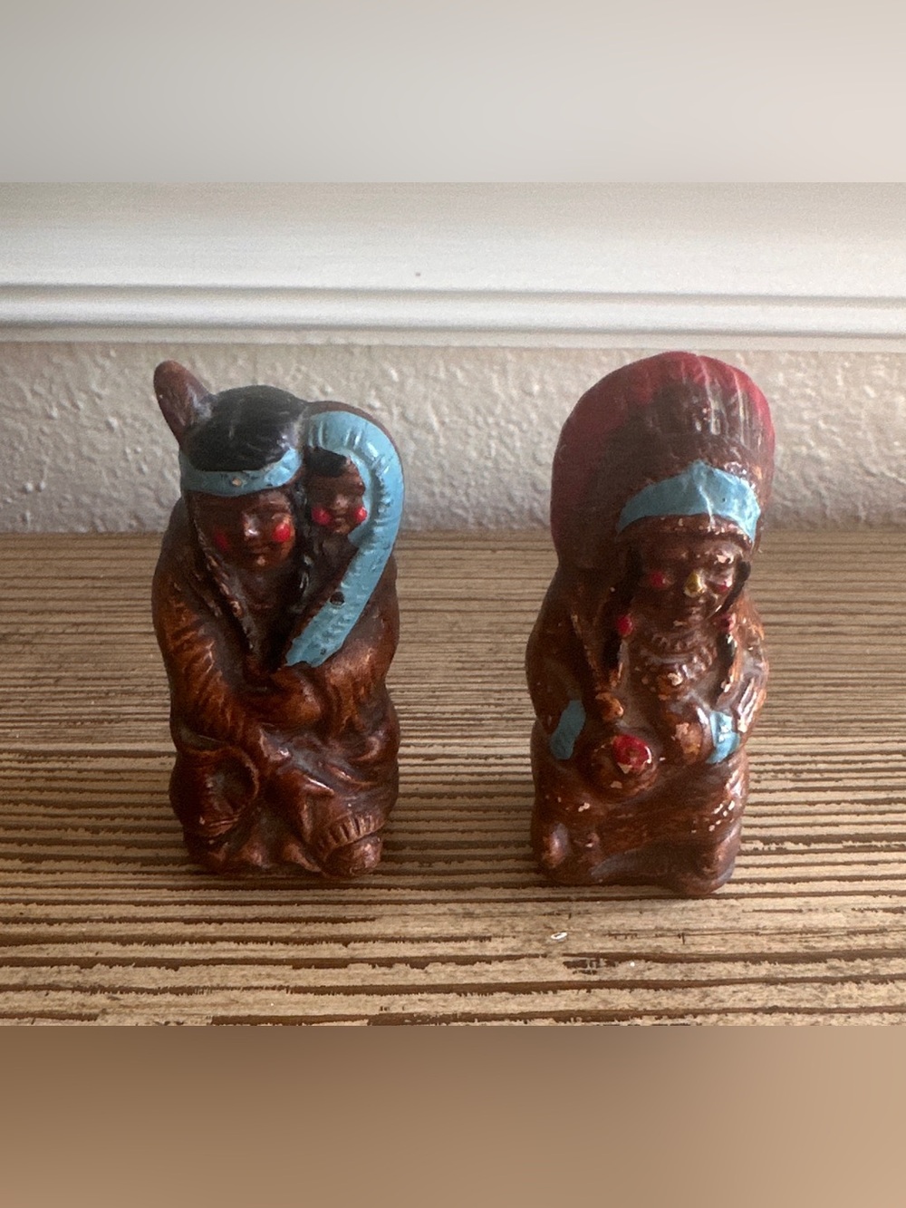VTG 1947 Native American Salt & Pepper Shakers Fort Ancient Ohio